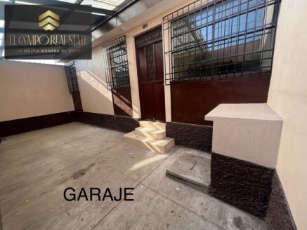 VENDO CASA GRANDE CON 1 APARTAMENTO A 100 Mts DEL IGSS COLONIA MOLINA QUETZALTENANGO