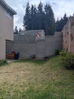 Casa en lote de 10X20 metros en venta en condominio Vista en Xela. Guatemala