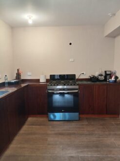 Casa en lote de 10X20 metros en venta en condominio Vista en Xela. Guatemala